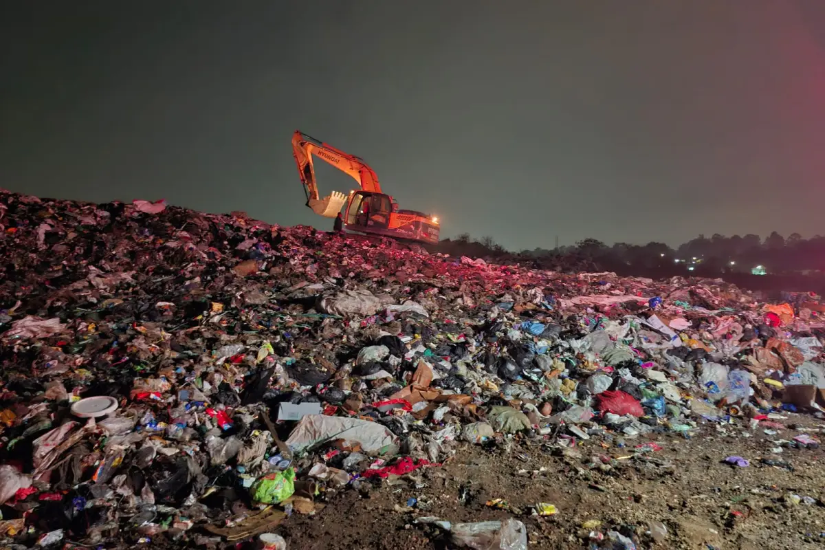 El cuerpo de una persona fue localizado en el Vertedero de ruta al Pacífico. , Foto X