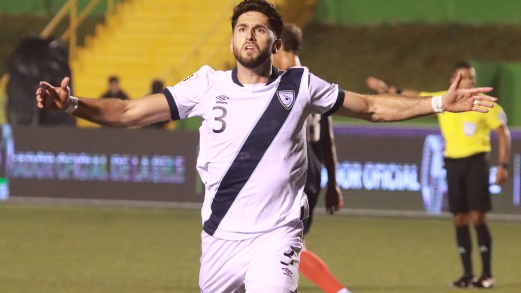 Eliminatoria mundialista: Guatemala 4-2 República Dominicana | Alex Meoño 