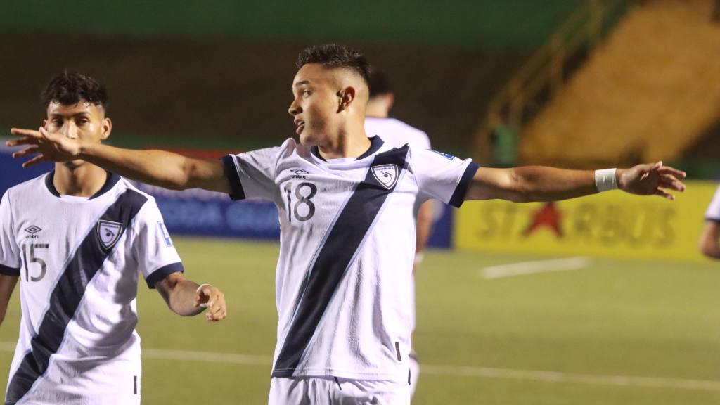 Eliminatoria mundialista: Guatemala 4-2 República Dominicana | Alex Meoño 