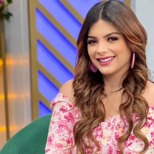 Sandy Méndez ,Instagram