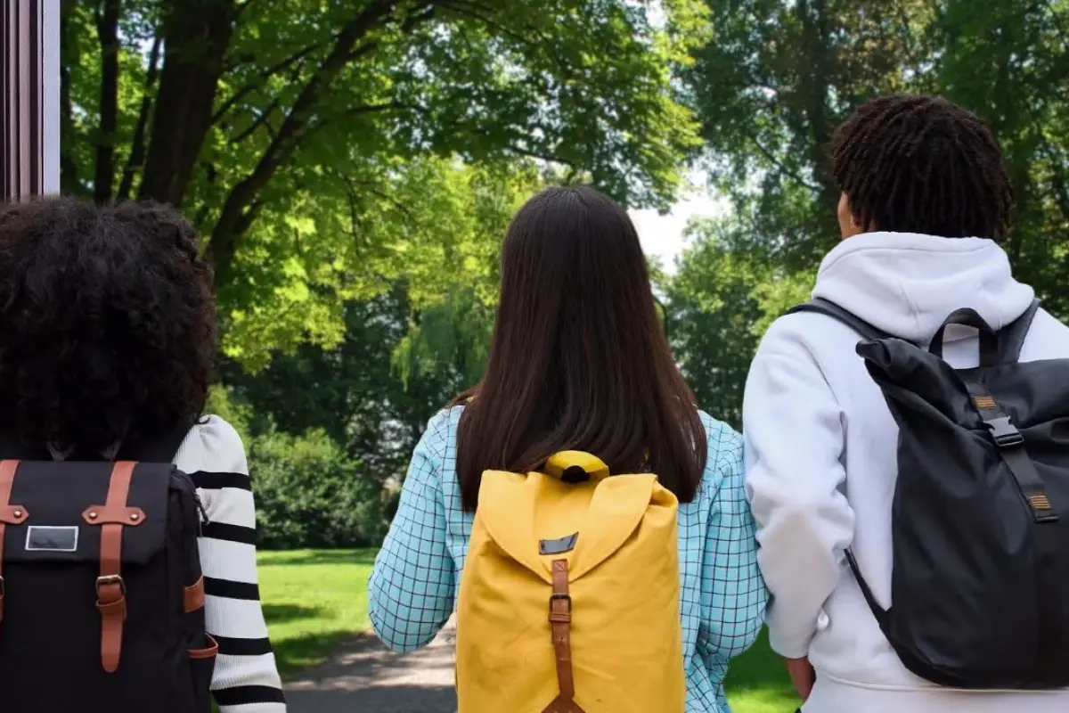 Texas Revoca Ley de Matriculación para Alumnos Indocumentados, Red social X / UT Austin