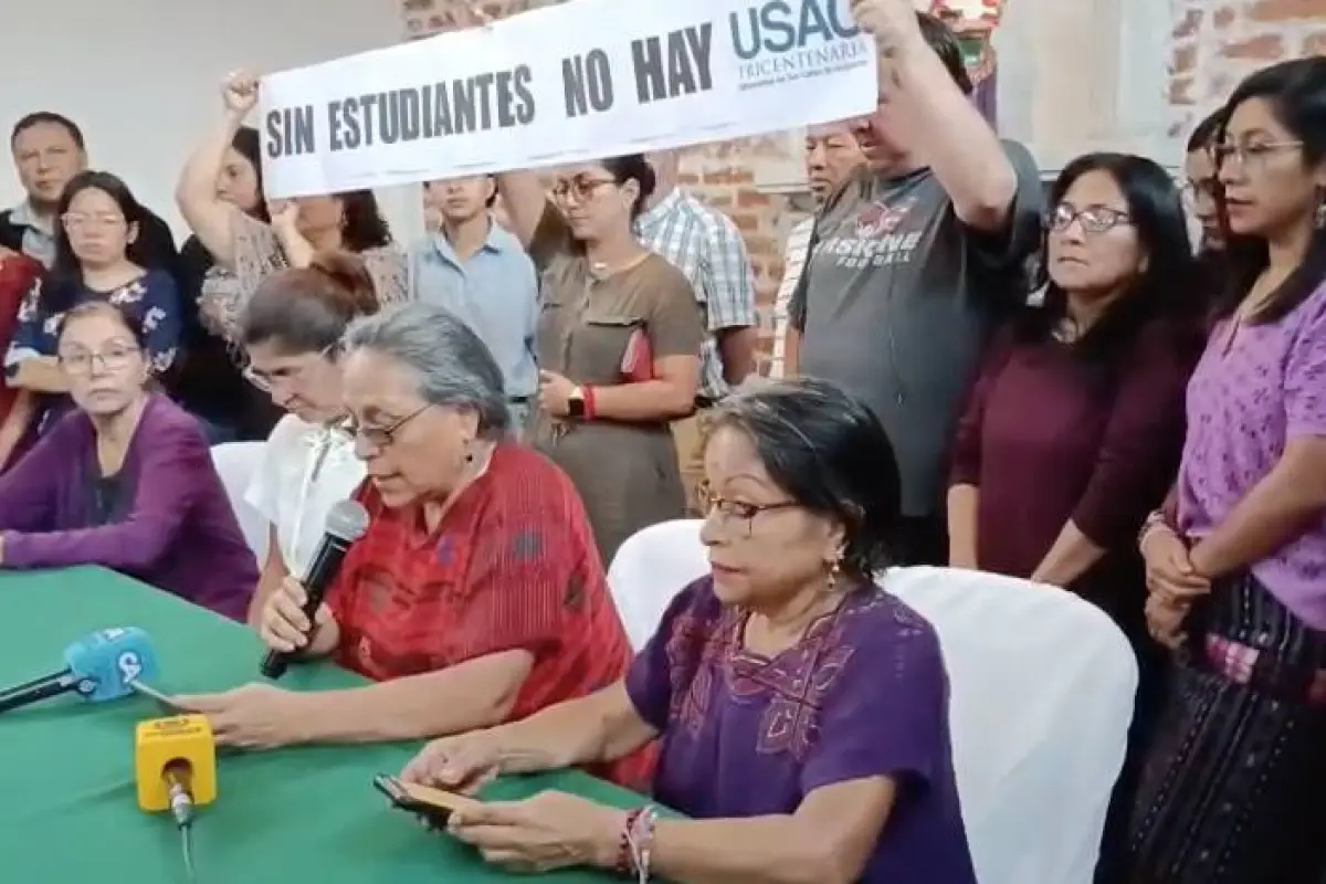 Integrantes de la Asamblea de Organizaciones Sociales brindaron una conferencia de prensa., Dayana Rashón/EU