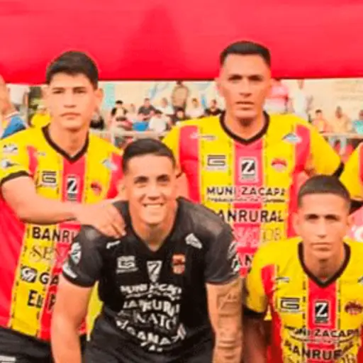 Xinabajul y Deportivo Zacapa, los descendidos en la temporada 2024-2025. 