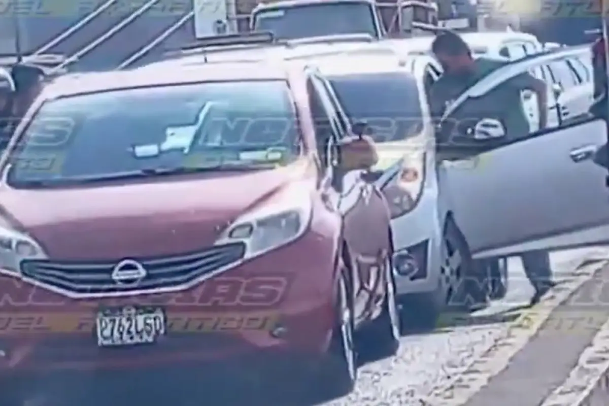 Nuevo caso de violencia en el tránsito., Captura de pantalla video X.