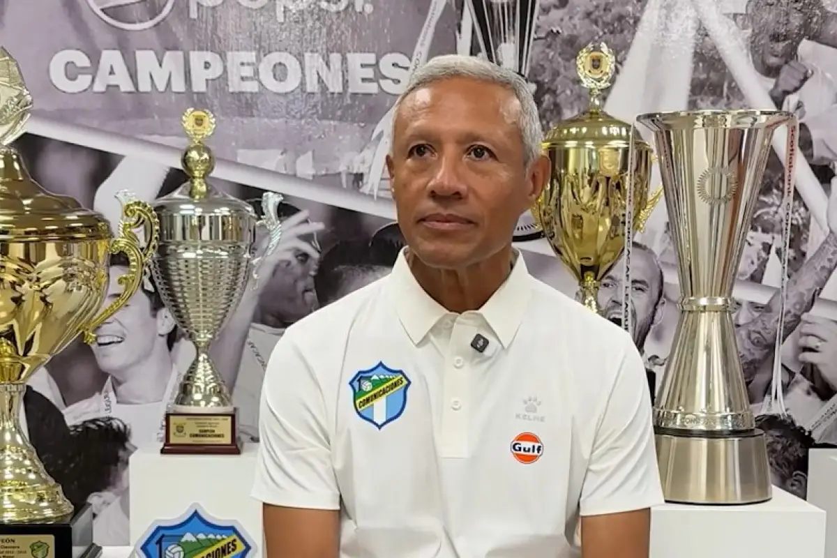 Roberto Hernández, técnico de Comunicaciones