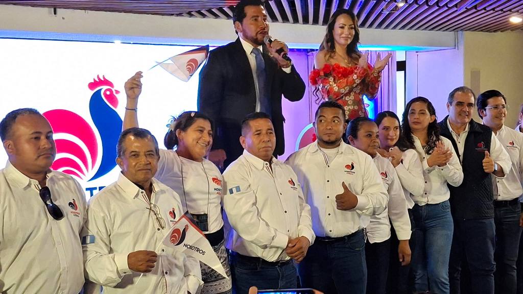 Rudy Guzmán relecto como secretario general de Nosotros | 