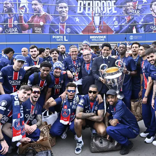 PSG celebró su primera Champions con sus aficionados - PSG
