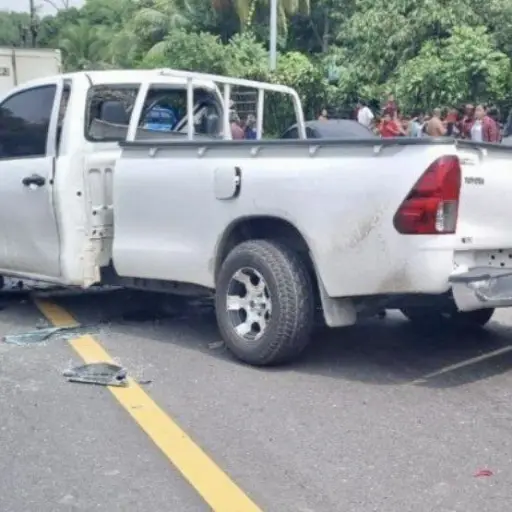 El picop llevaba la droga escondida en un doble fondo de la palangana. ,PNC de Guatemala.