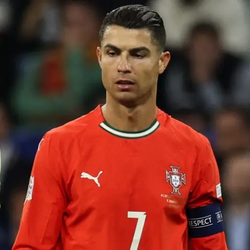 Cristiano Ronaldo le ganó el duelo a Yamal 