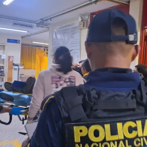 Agentes de la PNC, reportaron que en un sector de Zacualpa, Quiché, localizó sana y salva a una mujer que había sido secuestrada ,Foto PNC