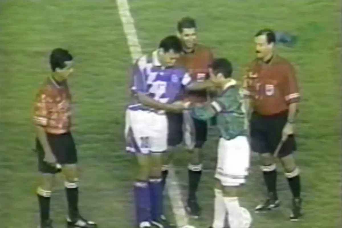 Partido entre Guatemala y México en la Copa Oro de 1996 - Retro Sports JZ