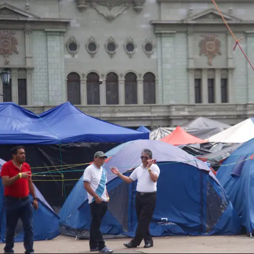 Maestro intenta limitar labor periodística ,Omar Solís