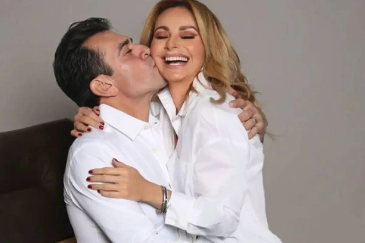 Jorge Salinas y su esposa, Instagram
