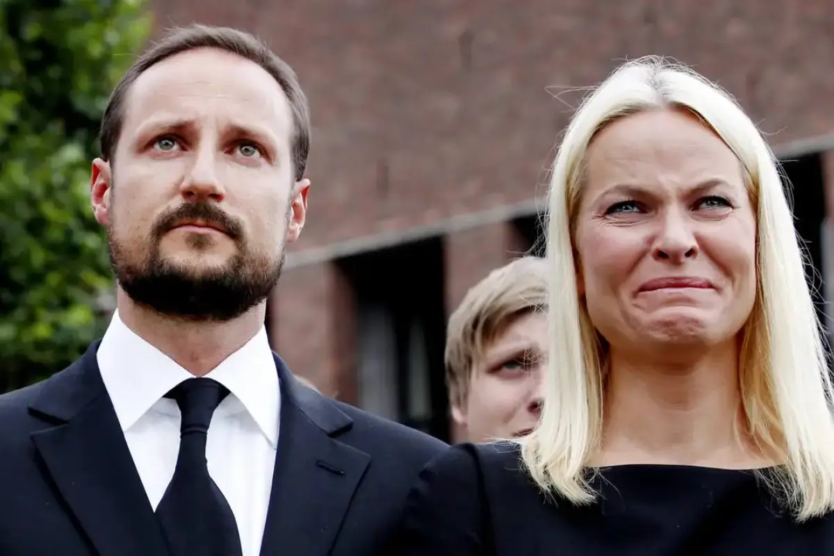 Mette-Marit y el príncipe Hakoon, Instagram