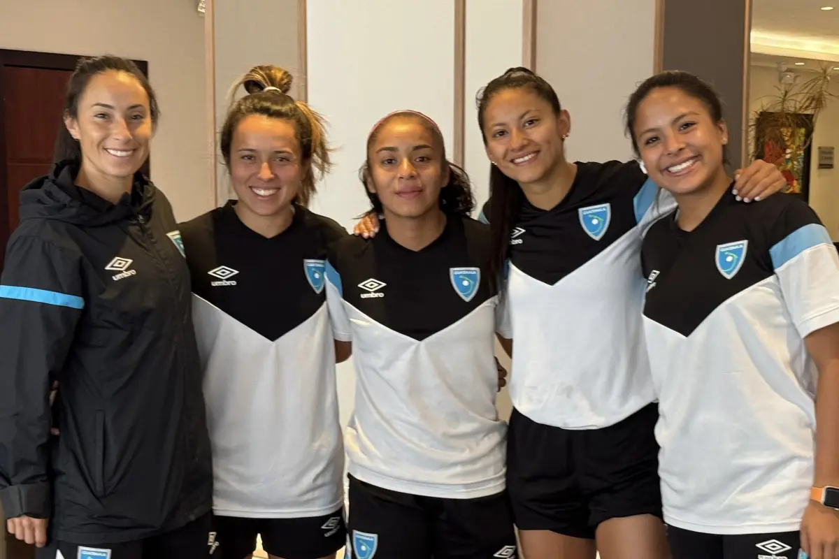 Selección Femenina se instala en Ecuador para partidos amistosos - FFG