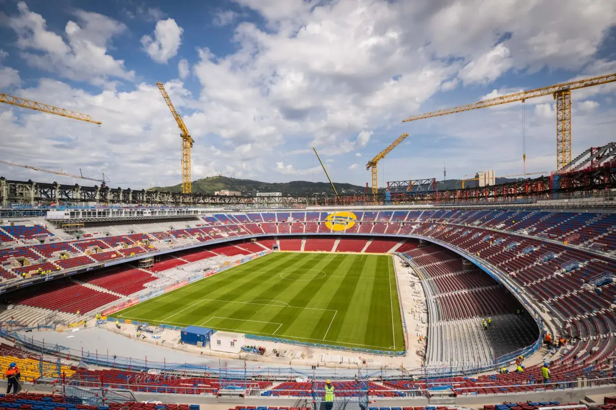 El Camp Nou vuelve a abrir sus puertas para el Barcelona tras dos años en Montjuïc - FC Barcelona