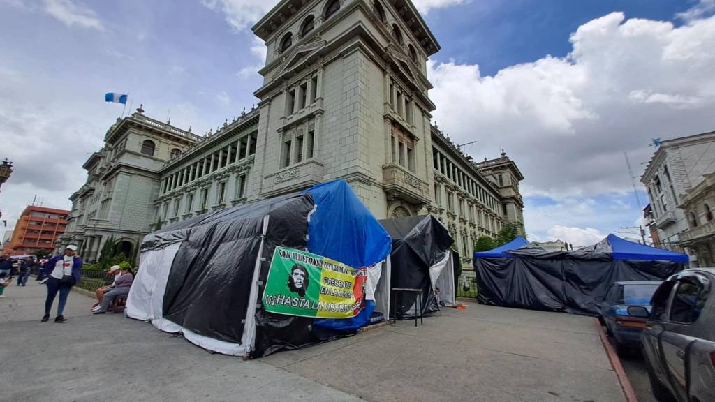 Día del Maestro en la Plaza de la Constitución  | Omar Solís 