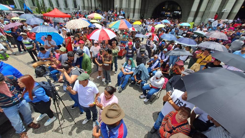 Día del Maestro en la Plaza de la Constitución  | Omar Solís 