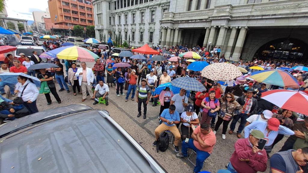 Día del Maestro en la Plaza de la Constitución  | Omar Solís 