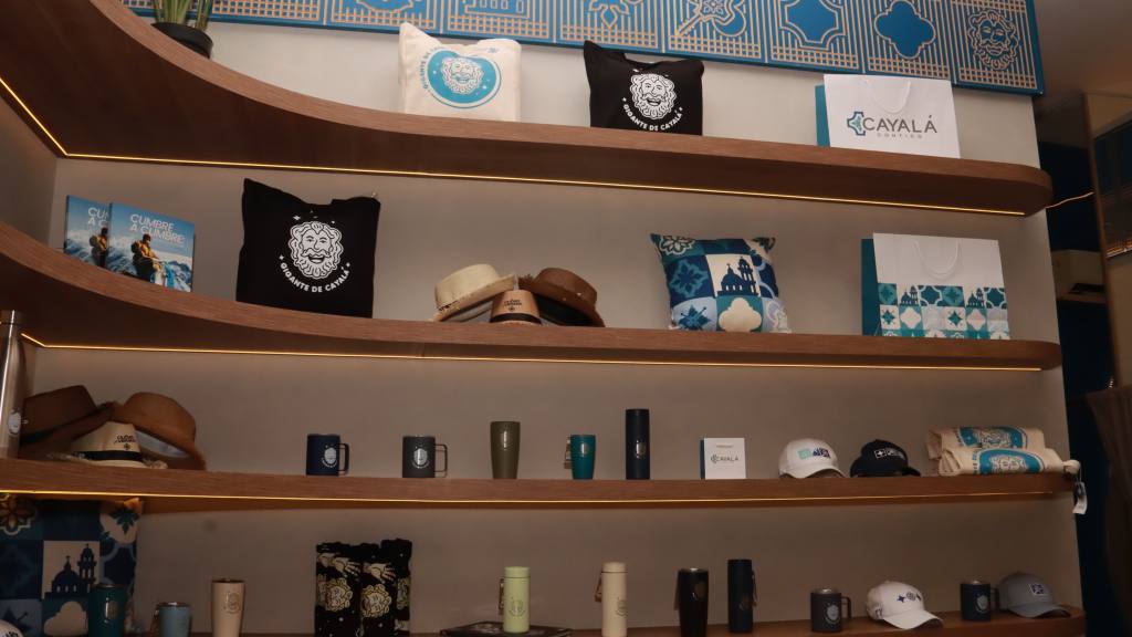 Cayalá Contigo  | Alejandro Meoño 