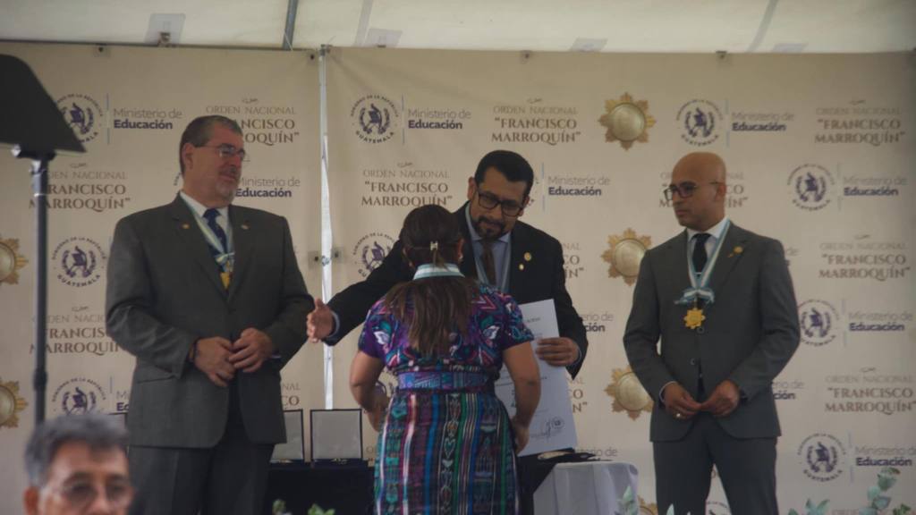 docentes-orden-nacional-francisco-marroquin-2025-7 | 