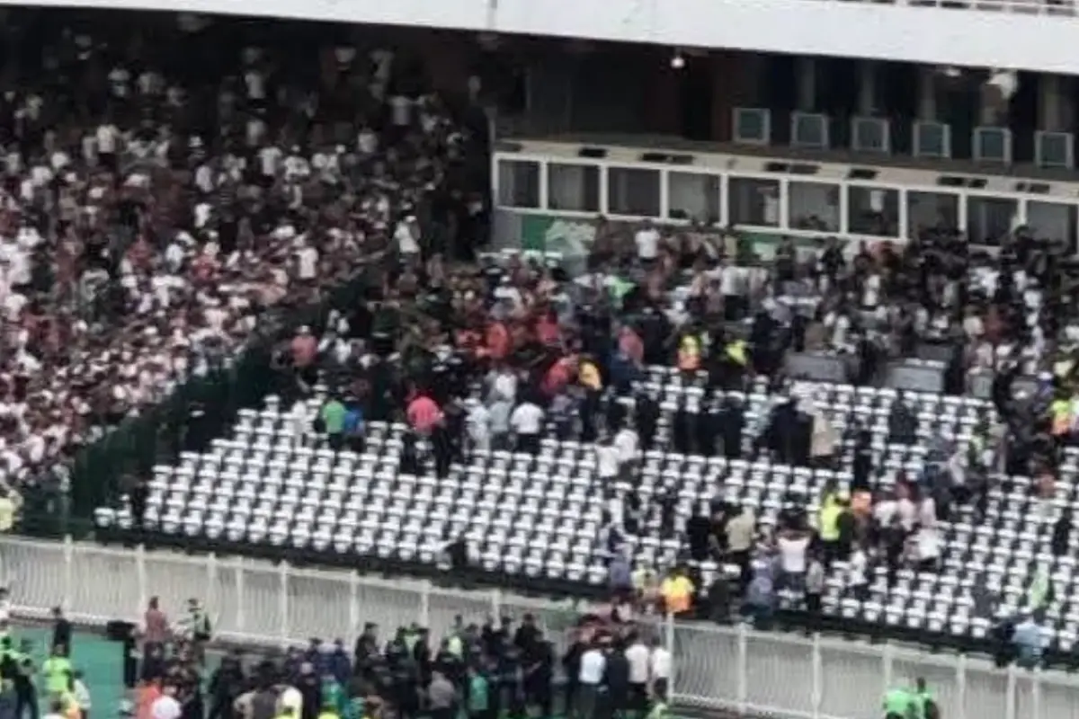 Tragedia en estadio de Argelia deja 3 muertos y varios heridos - Algérie Football Média