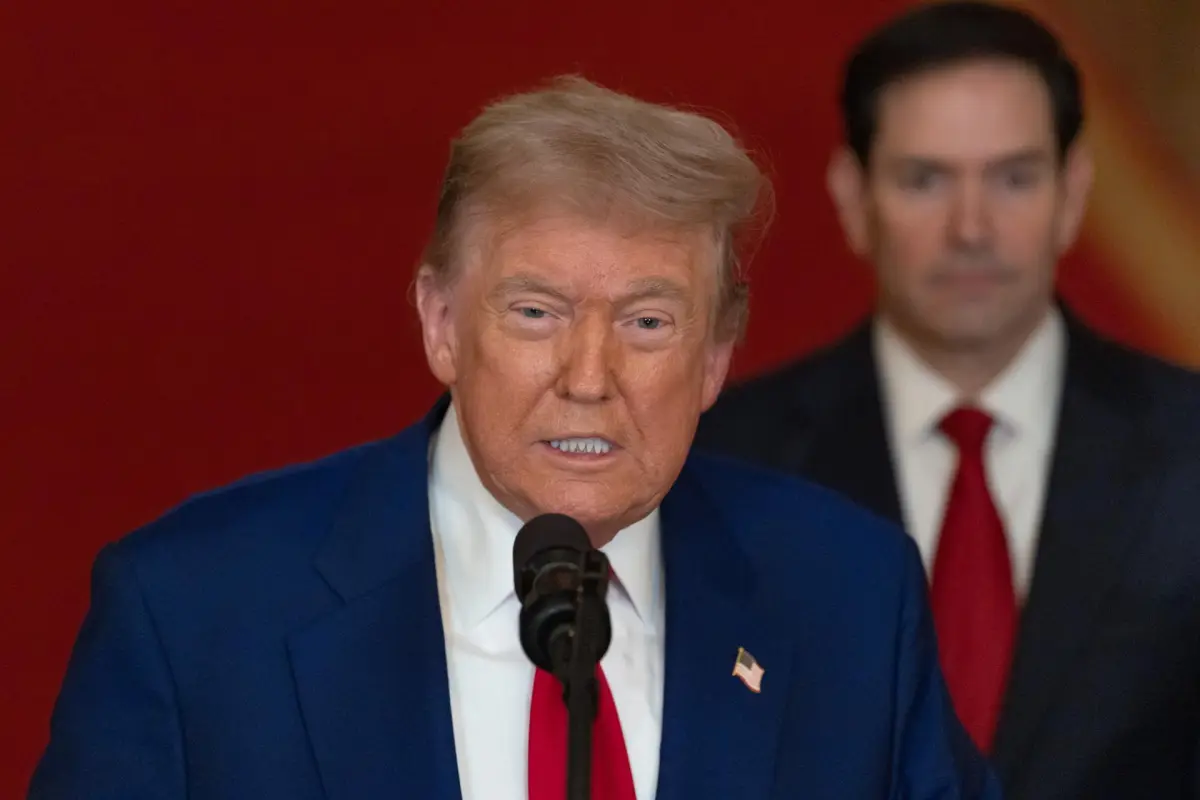 El secretario de Estado de EE.UU., Marco Rubio acompañó a Donald Trump en una conferencia de prensa tras los bombardeos. , Agencias.