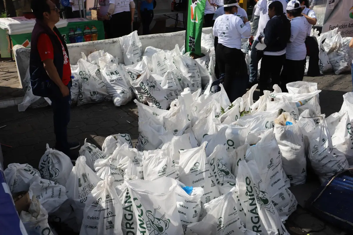 Los desechos se incrementaron a causa de las lluvias., AMSA