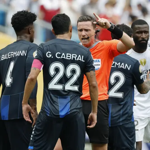 Discusión entre Gustavo Cabral y Antonio Rüdiger - EFE