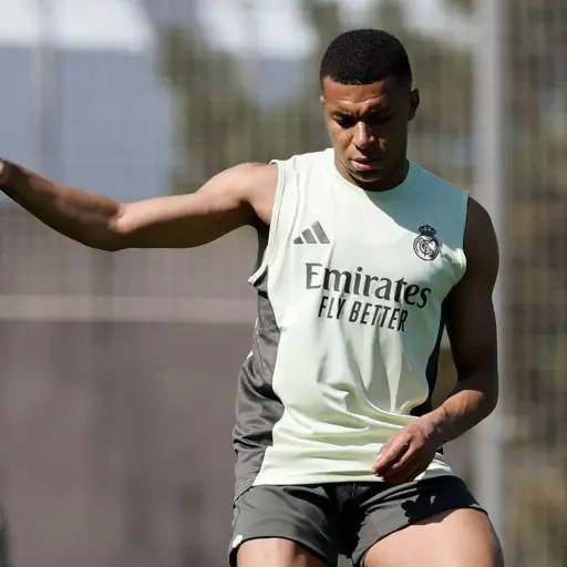 Mbappé no se recupera a tiempo y no jugará ante el Pachuca - Real Madrid
