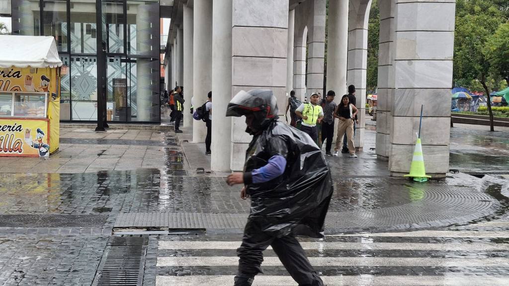 Prevén disminución gradual de lluvias este fin de semana | Álex Meoño