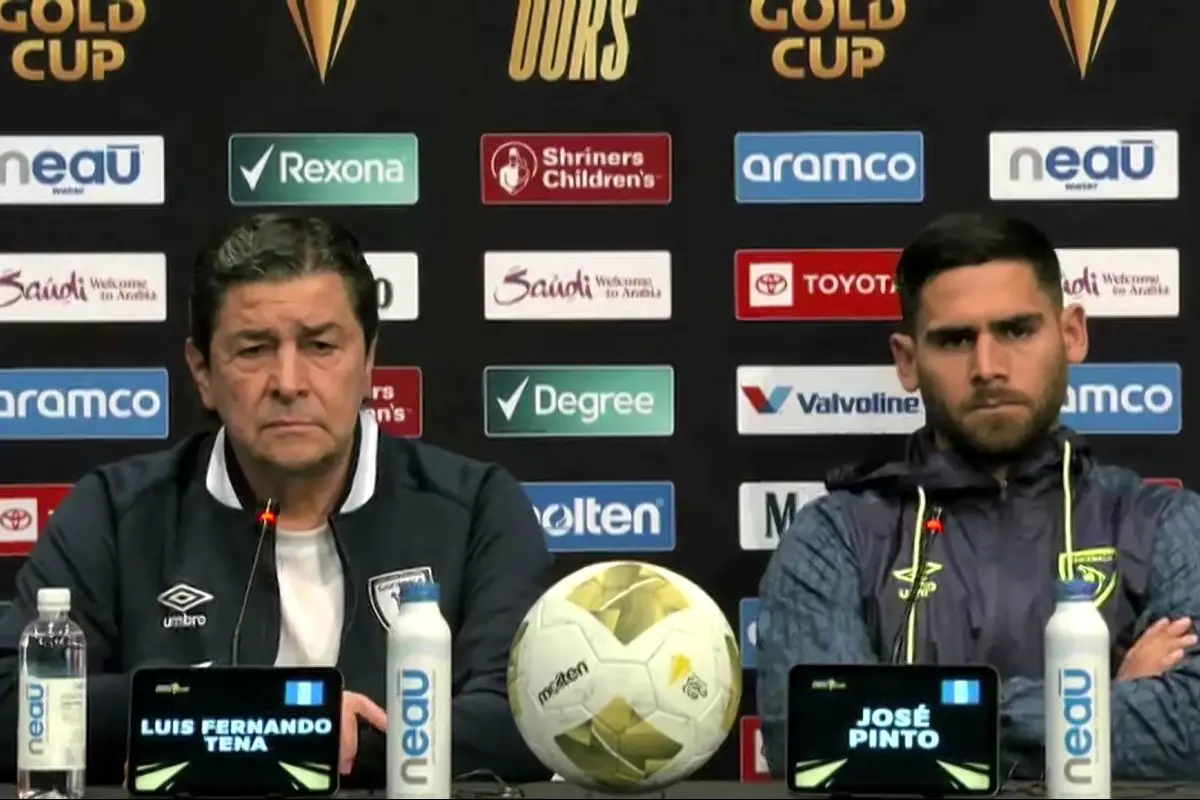 Conferencia de prensa de Luis Fernando Tena y José Pinto - Concacaf