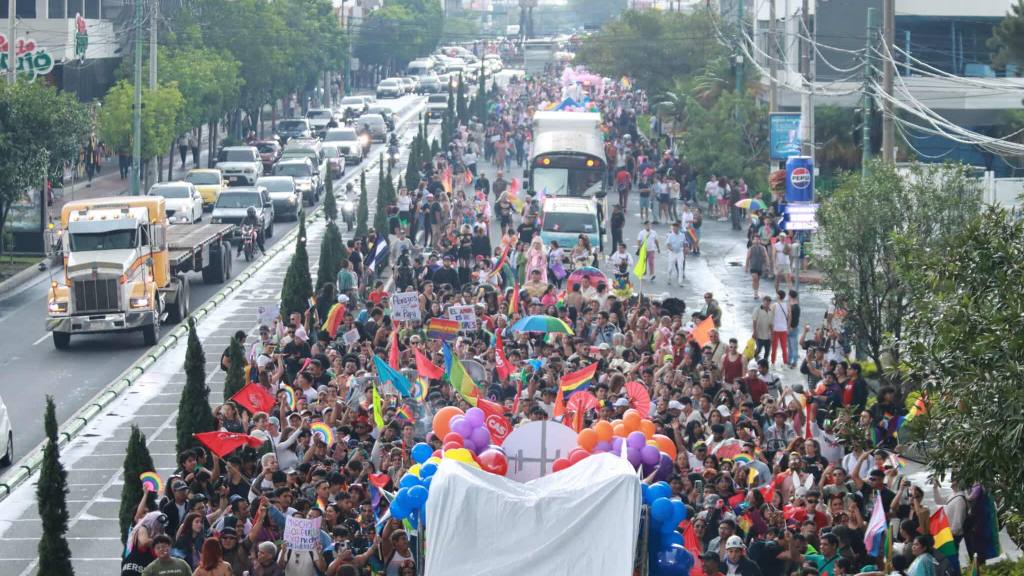Marcha del Orgullo Gay 2025 en Guatemala | Álex Meoño
