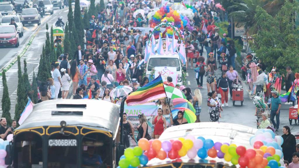 Marcha del Orgullo Gay 2025 en Guatemala | Álex Meoño