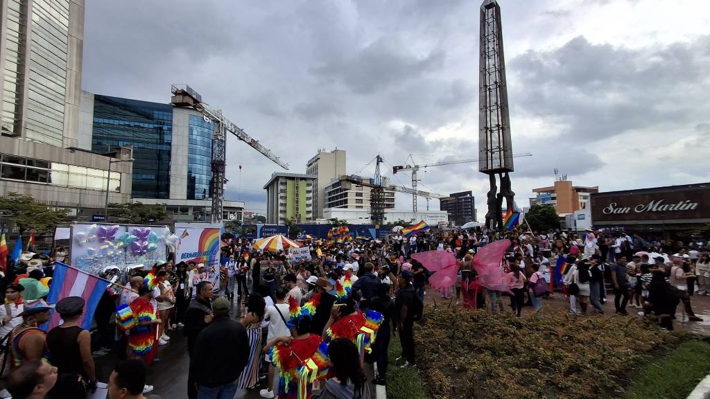 las integrantes del movimiento LGTBIQ+ pidieron resolver todos los casos de violencia en contra de su grupo,  | Álex Meoño