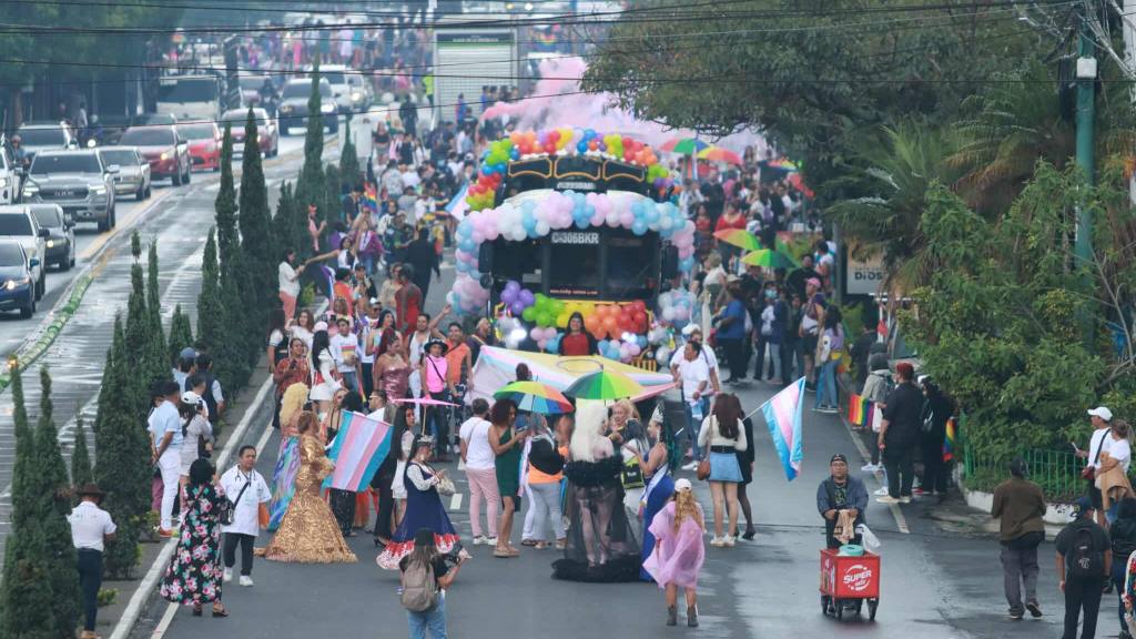 Celebran 25 años del Orgullo | Álex Meoño
