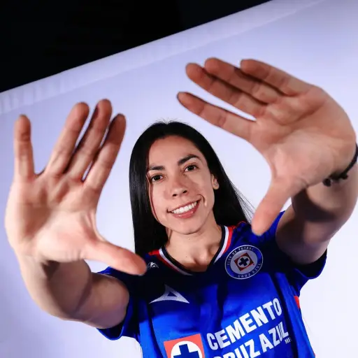 Ana Lucía Martínez, futbolista de Cruz Azul - instagram @analu_m