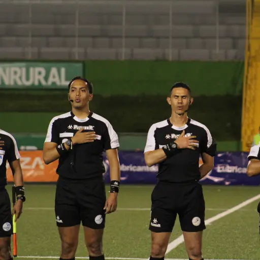 Árbitro guatemalteco Diego Ojer - Christoper Chang