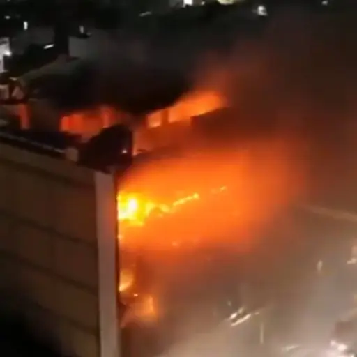 Incendio en centro comercial en Irak ,Captura de pantalla de la red social X