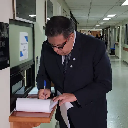 El titular de la Segeplan, Carlos Mendoza, presenta amparo en CSJ tras declaraciones del jefe de FECI. ,Ángel Oliva/EU