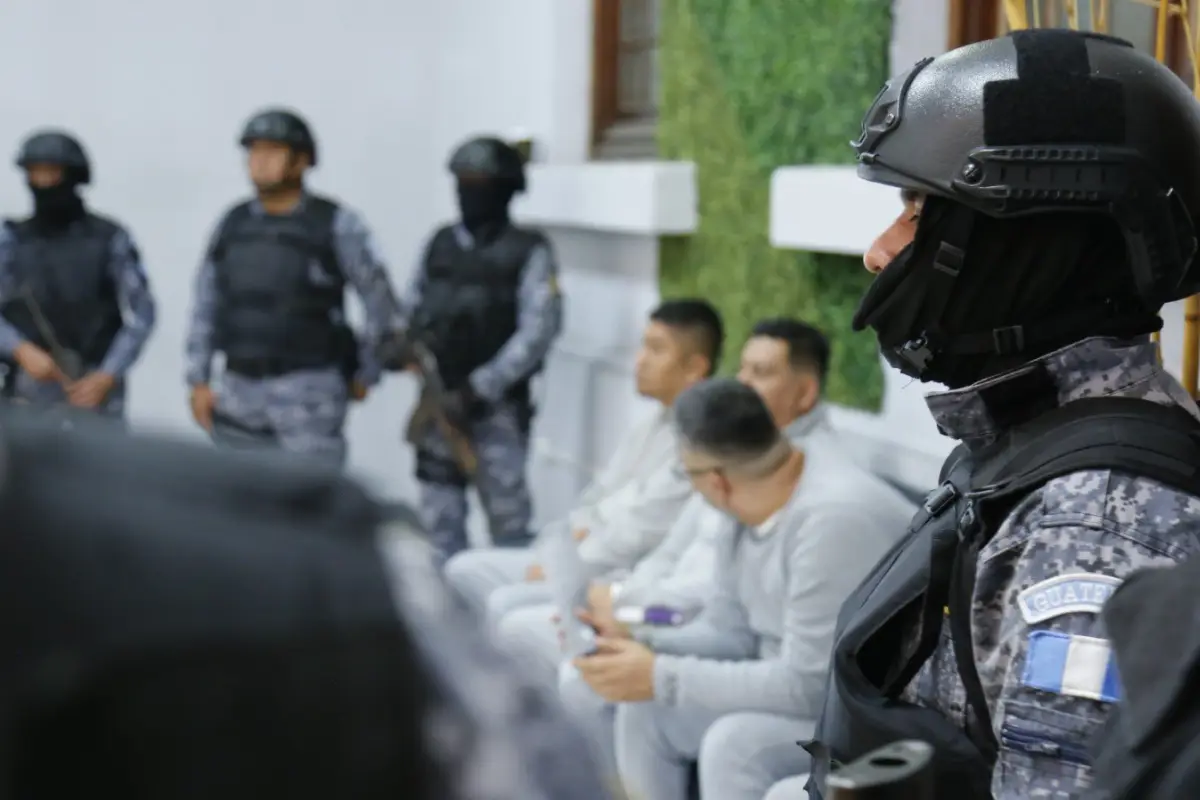 Los cuatro individuos son vinculados con acciones de narcotráfico., Ministerio de Gobernación