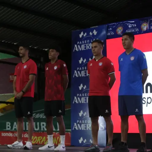 Xelajú M. C. presenta su nueva indumentaria para la temporada 2025-2026 