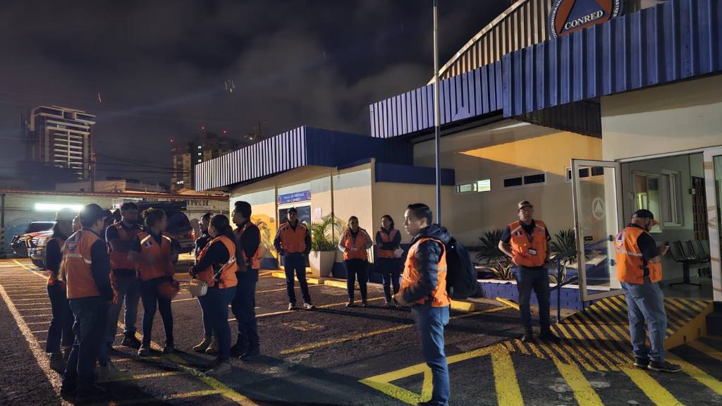 Santa María de Jesús en alerta roja por sismos recientes | Conred