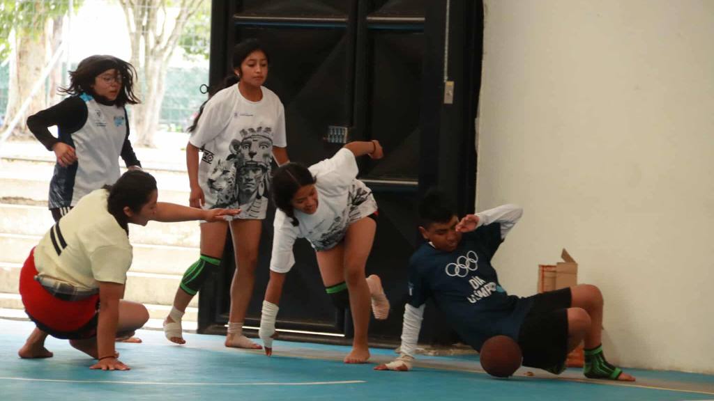 Jóvenes celebran la cultura con un torneo de pelota maya | Álex Meoño