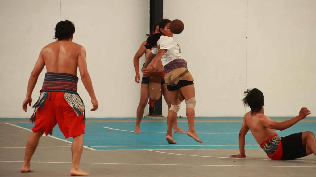 Jóvenes celebran la cultura con un torneo de pelota maya | Álex Meoño