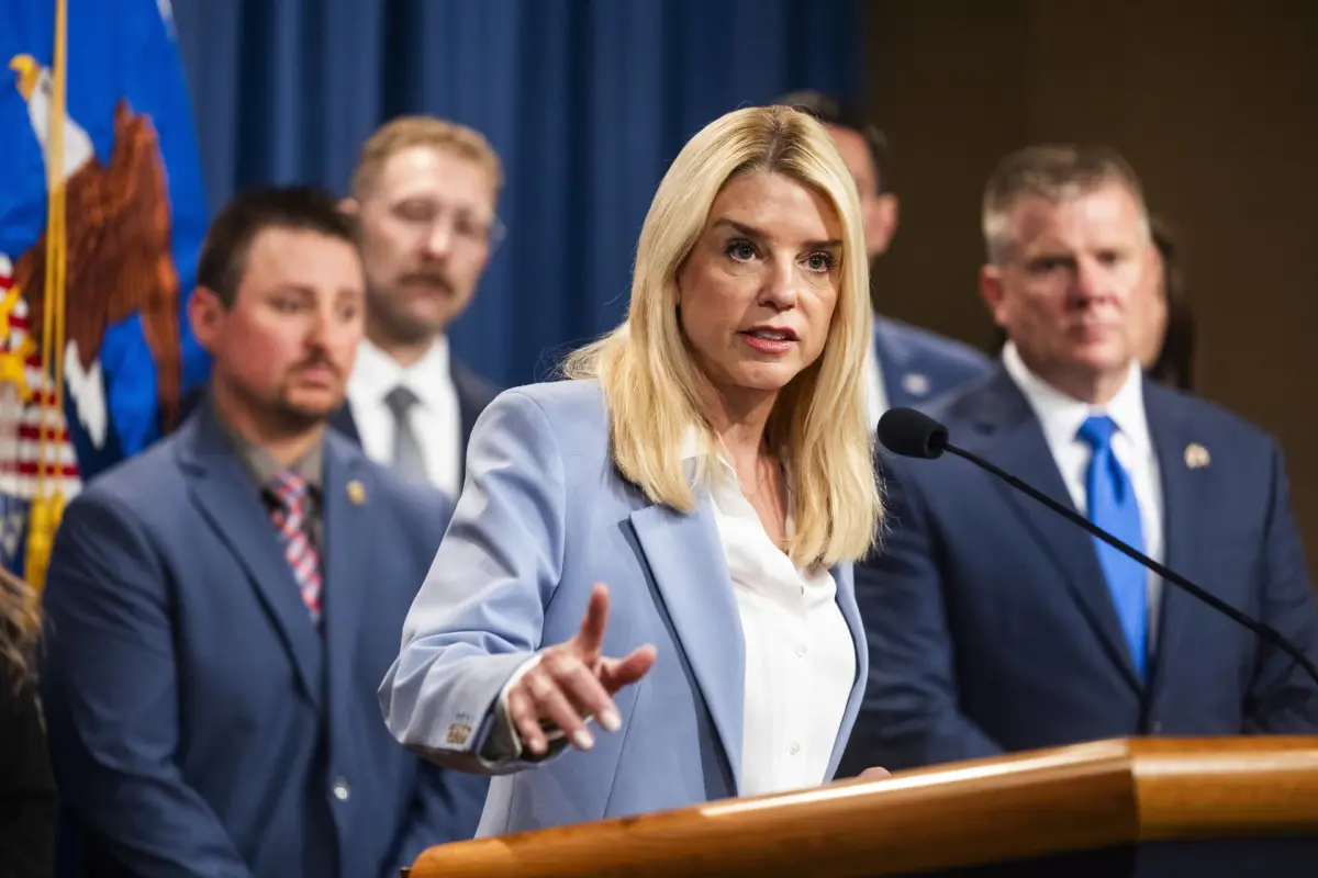 La fiscal general de Estados Unidos, Pam Bondi,  EFE/Jim Lo Scalzo
