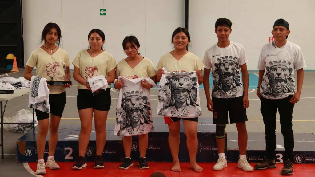 Promueven el juego de pelota maya con un nuevo campeón | Álex Meoño