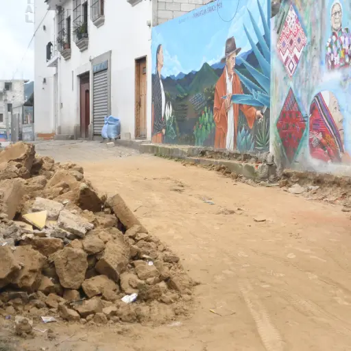 Una persona camina por una calle afectada por los temblores ocurridos el martes 8 de julio en Santa María de Jesús, Sacatepéquez. ,EFE