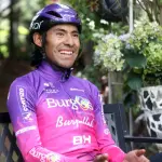  El ciclista guatemalteco Sergio Chumil, integrante del equipo español Burgos BH Burpellet, habla en entrevista con EFE. 