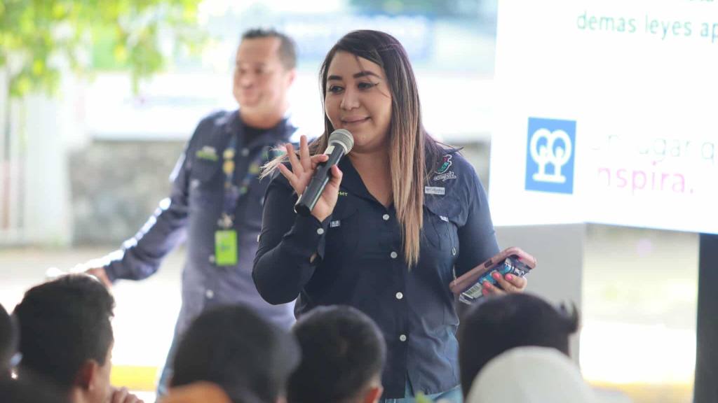 Taller Vidas en Ruta congrega a miles de motoristas | Álex Meoño